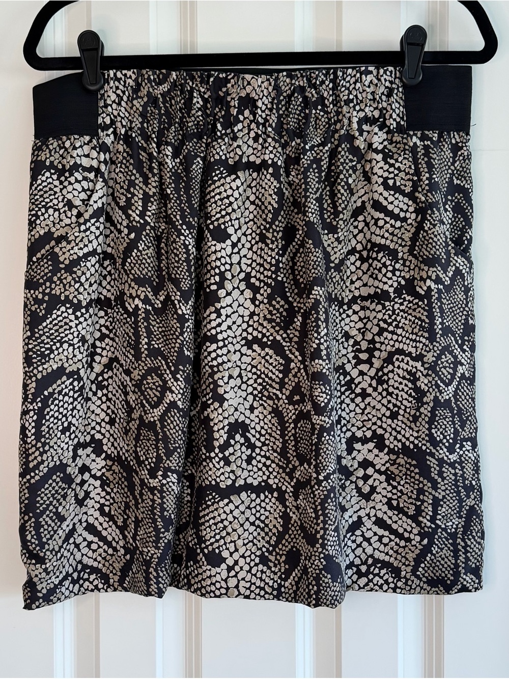 INC International Concepts Black & Taupe Snake Skin Print Silk Skirt, NWOT